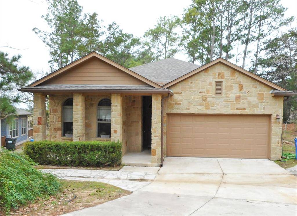 122 S Kanaio DR, Bastrop, TX 78602