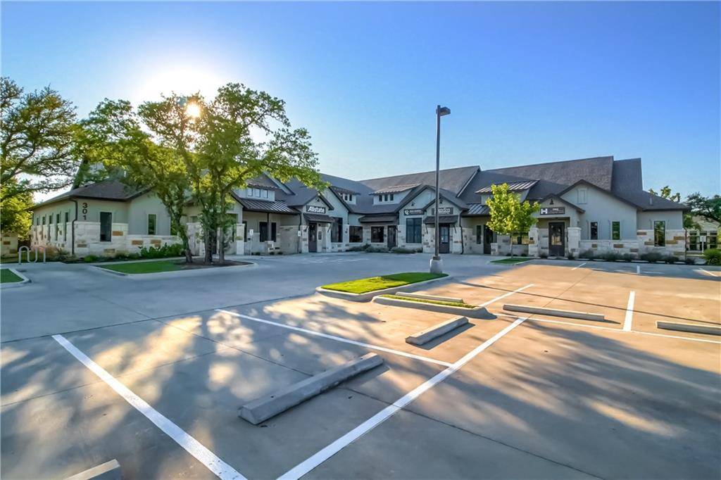 301 Denali PASS #3, Cedar Park, TX 78613