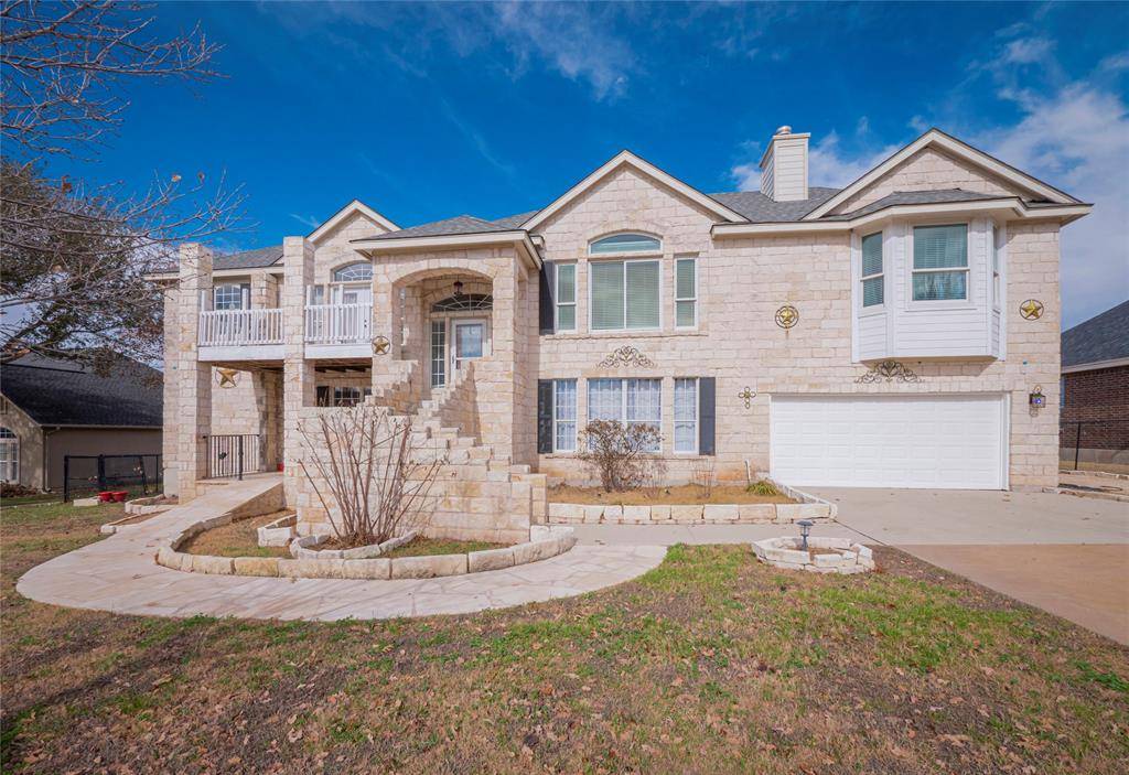 105 Silver Oak DR, Round Rock, TX 78664