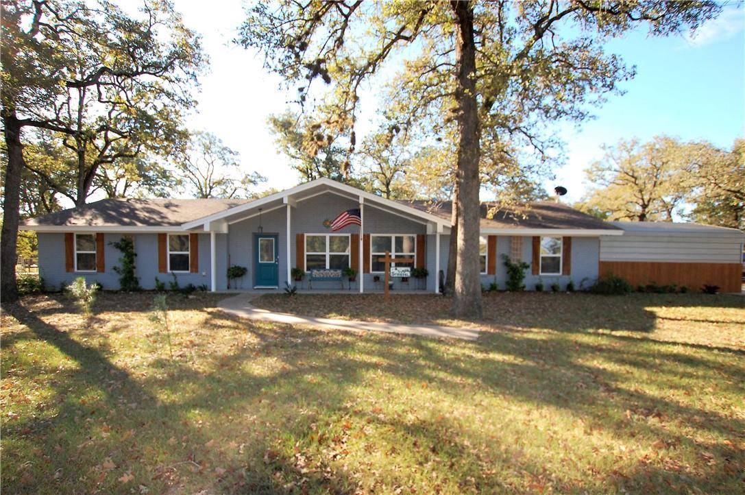7338 FM 1624, Lexington, TX 78947
