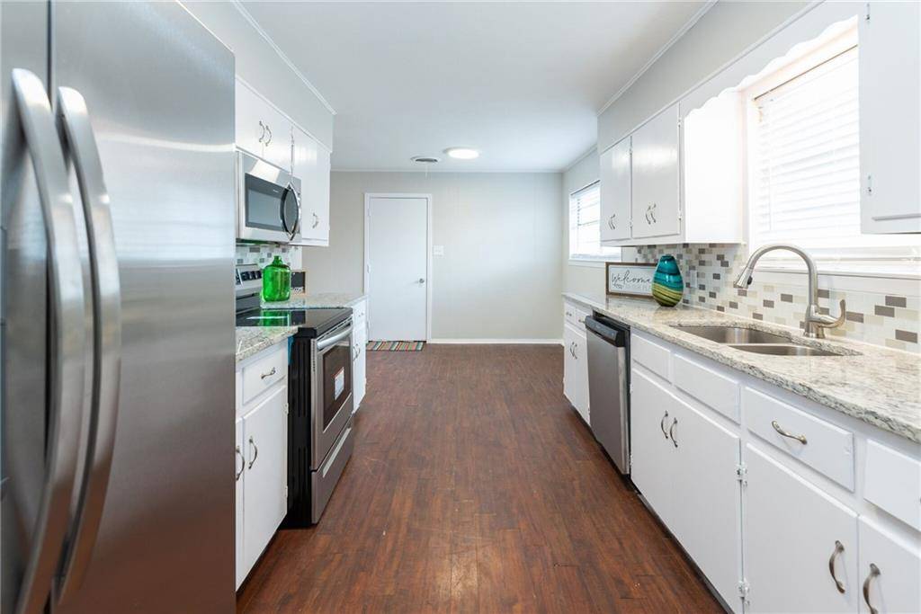 2505 Mesquite LN, Georgetown, TX 78628