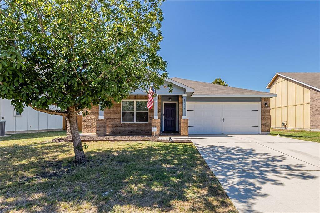 1384 Twin CV, Kyle, TX 78640