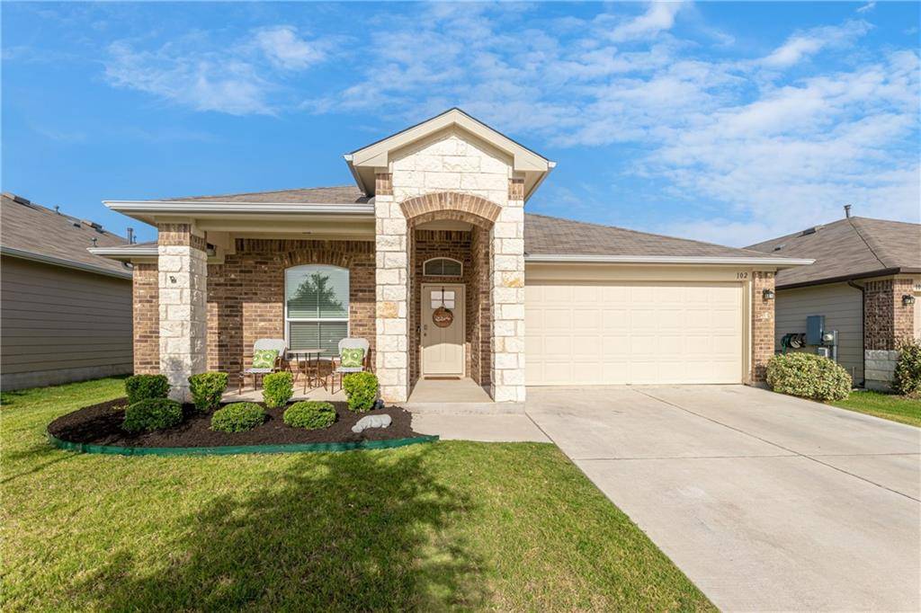 102 Groves LN, Hutto, TX 78634