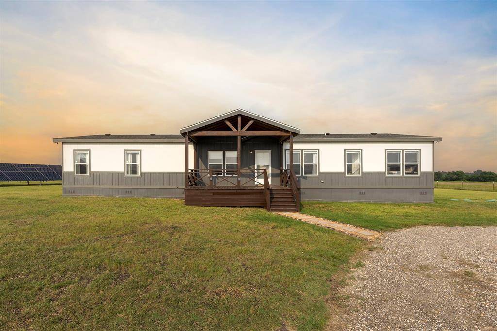 1800 County Road 414, Taylor, TX 76574