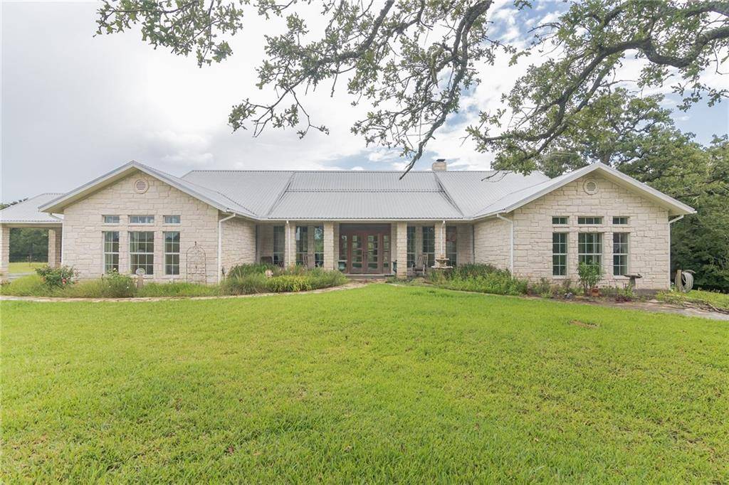 3723 W Fm 2237, Muldoon, TX 78949