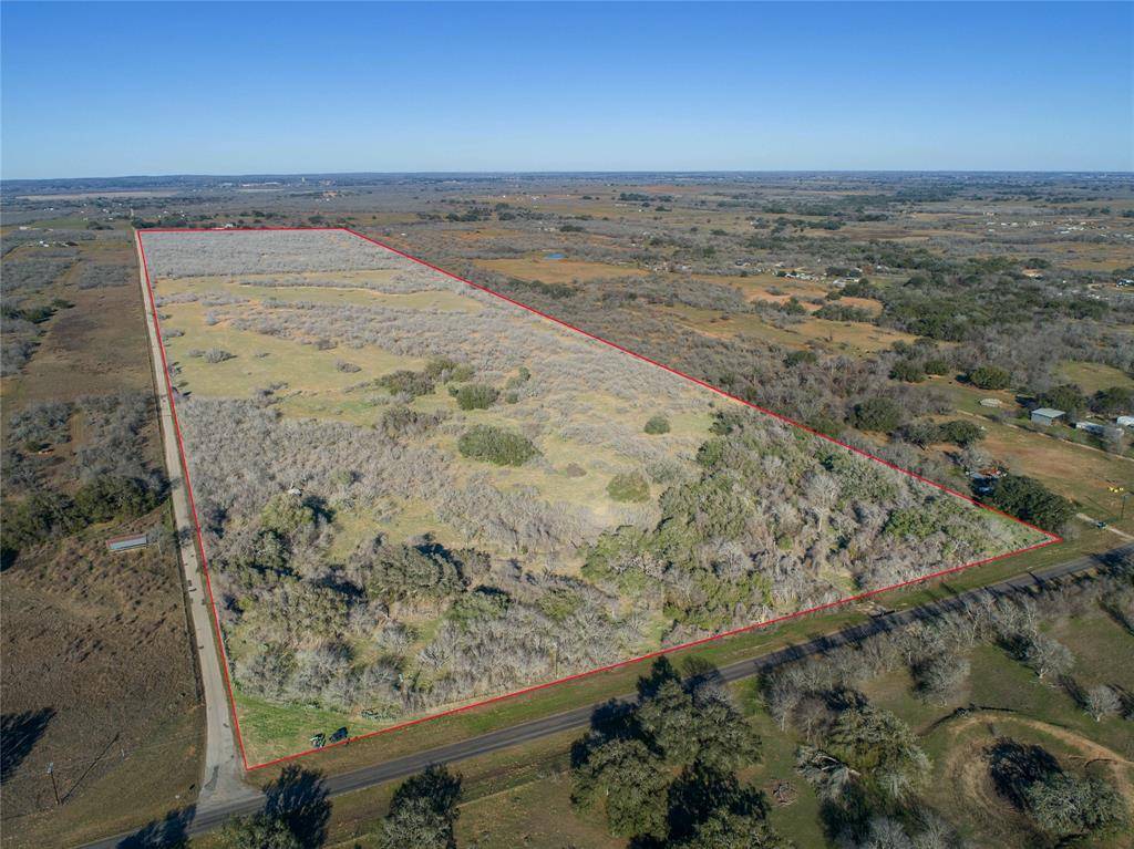 2613 CR 124, Floresville, TX 78114