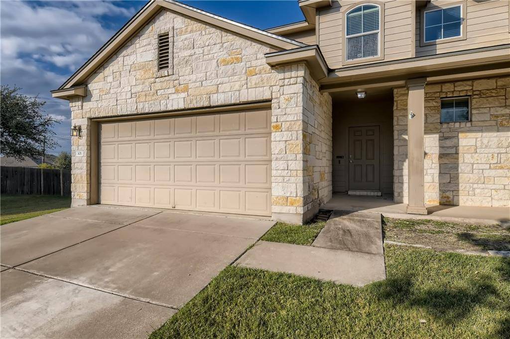 301 Comal RUN, Hutto, TX 78634