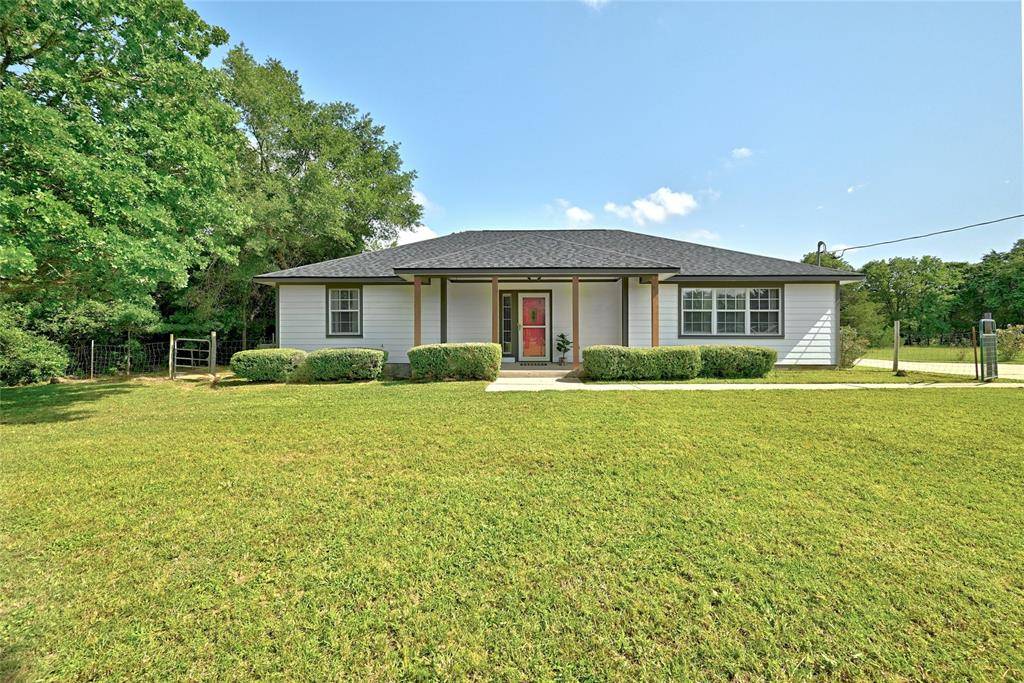 198 Old Firetower RD, Bastrop, TX 78602