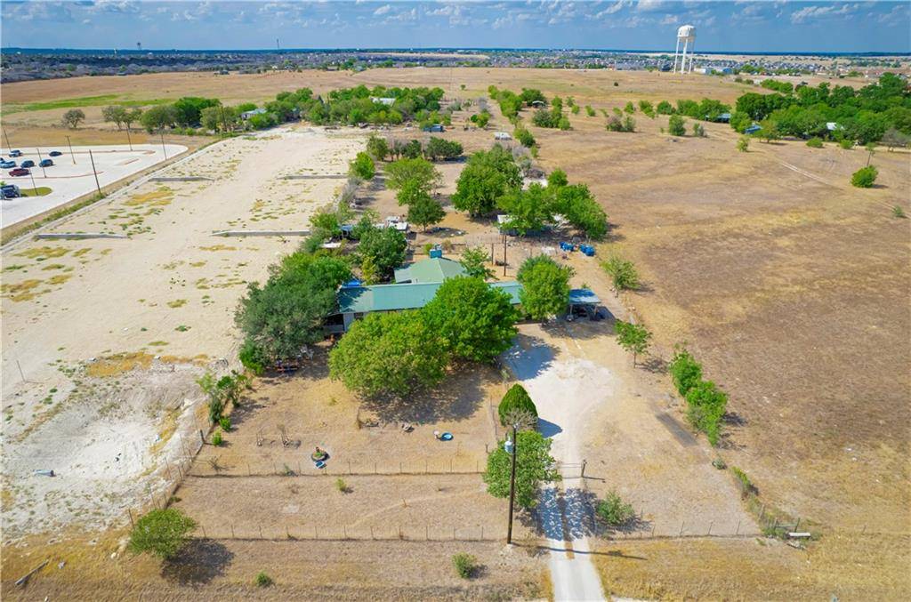 1801 County Road 314, Jarrell, TX 76537