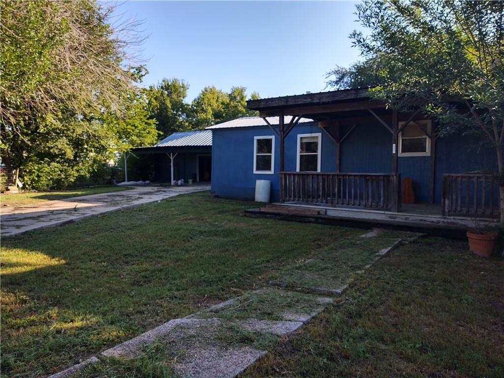 404 Mariah DR, Kyle, TX 78640