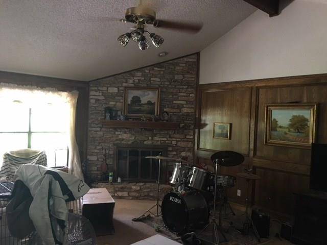 416 Canyon Wren DR, Buda, TX 78610