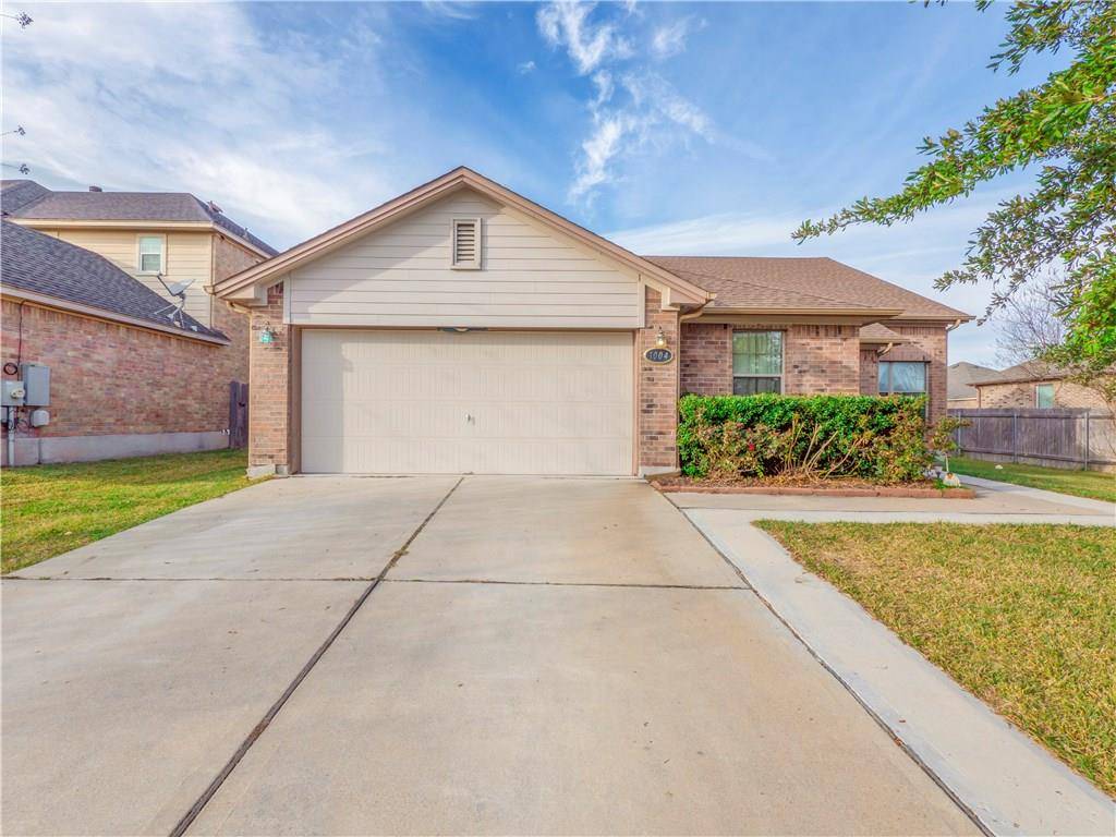 1004 Yellowstone DR, Taylor, TX 76574