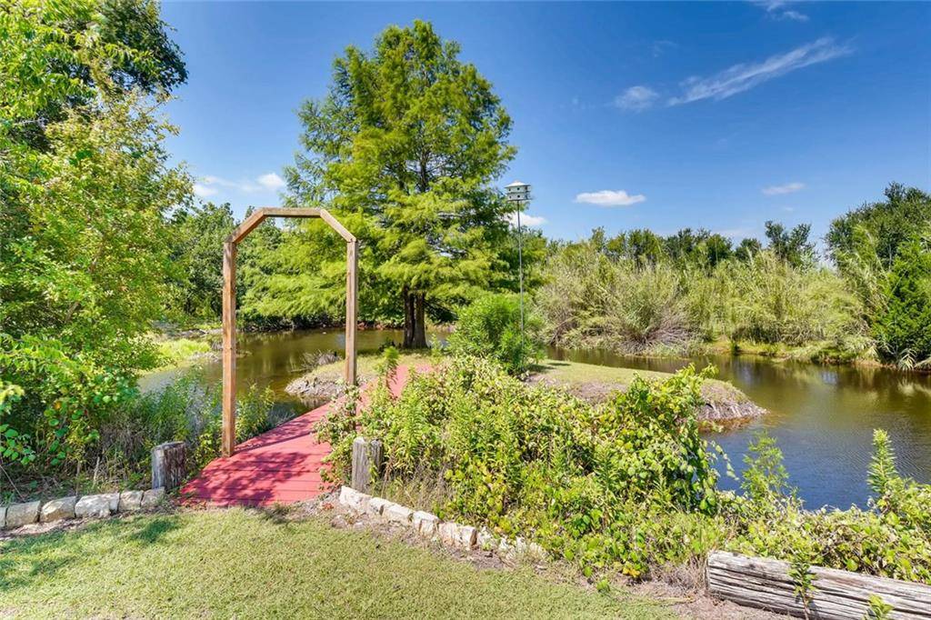 7617 Nez Perce TRCE, Manor, TX 78653