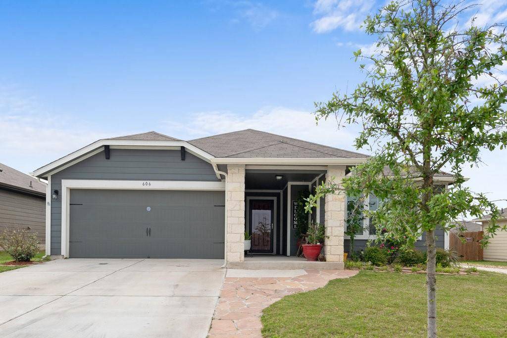 606 Nueces River TRL, Hutto, TX 78634