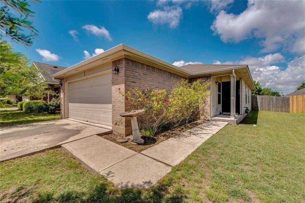 355 Feathergrass DR, Buda, TX 78610