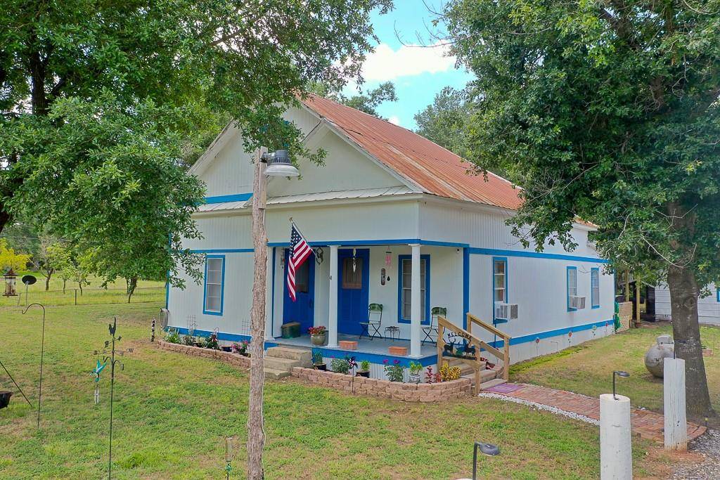 2210 Vogelsang, Cameron, TX 76520