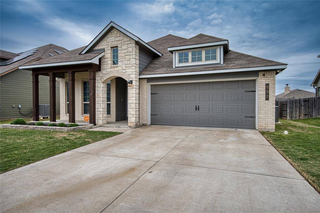 897 Ross RD, Copperas Cove, TX 76522