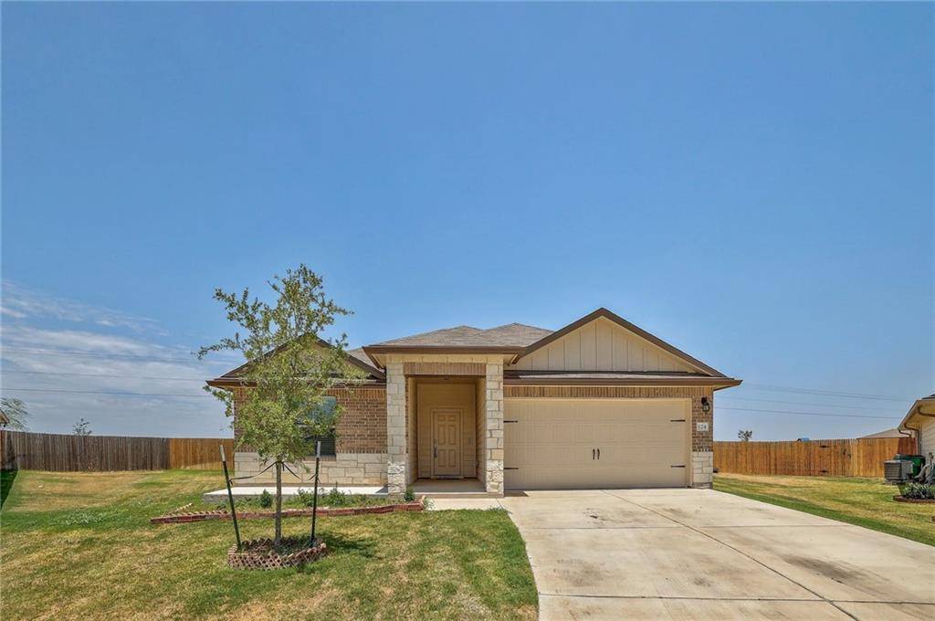 124 Lillian DR, Taylor, TX 76574