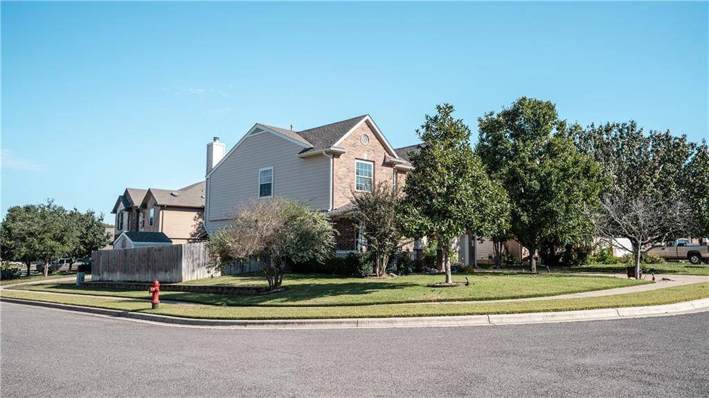 1136 Beechwood DR, Kyle, TX 78640