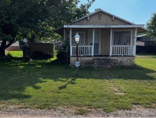 201 Crest DR, Spicewood, TX 78669