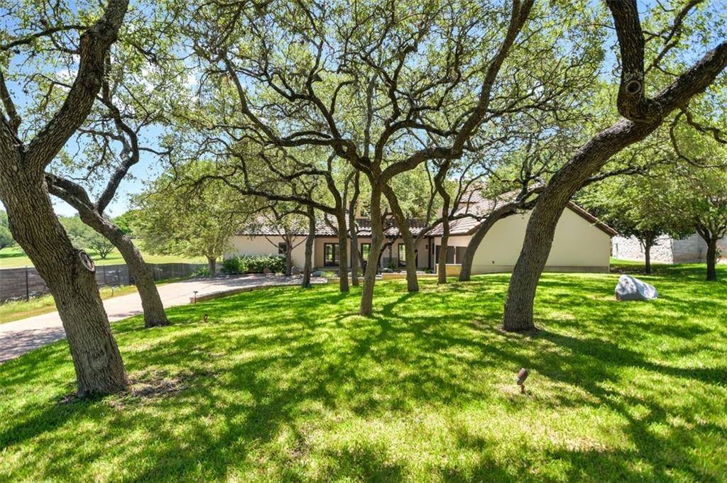 152 Hidden Springs CT, Spicewood, TX 78669