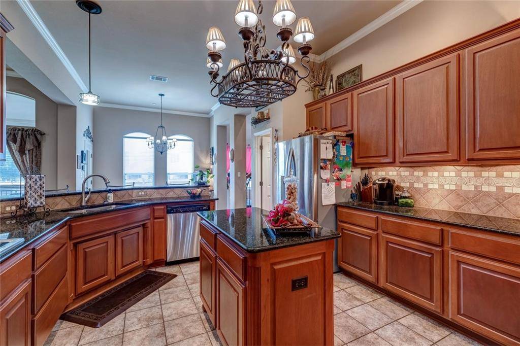 2604 Quiet Moon TRL, Cedar Park, TX 78613