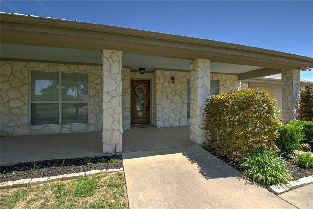 1201 Yokley RD, Rockdale, TX 76567