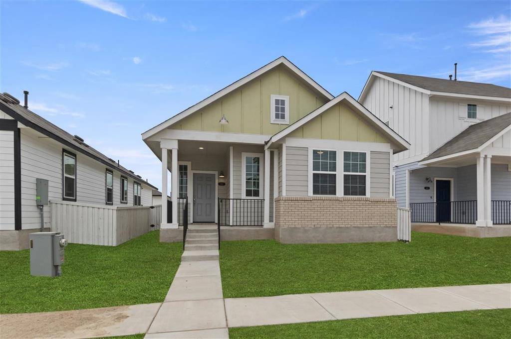 354 Hortus DR, Kyle, TX 78640