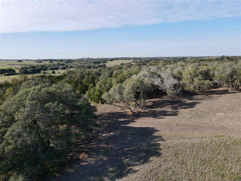 3884 County Road 256, Moulton, TX 77975
