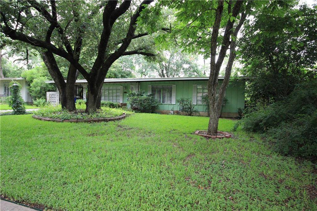 1006 Gilmore ST, Taylor, TX 76574
