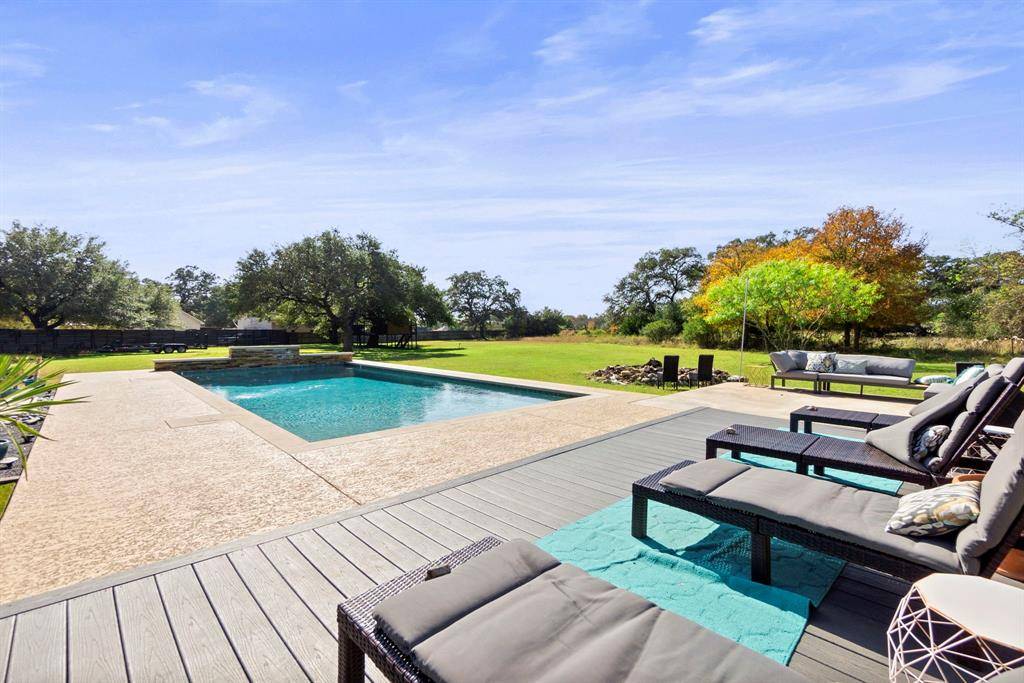 110 Wood Hollow CT, Buda, TX 78610