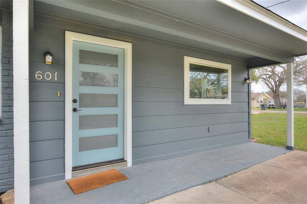 601 W 4th ST, Georgetown, TX 78626