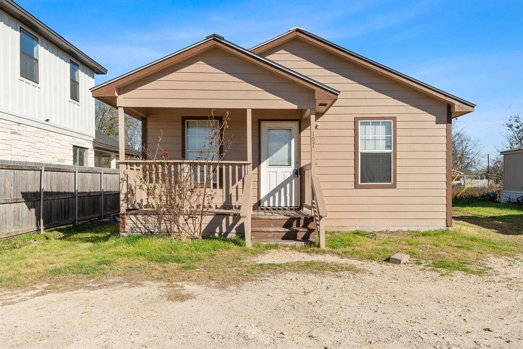 107 Brenham ST, Manor, TX 78653