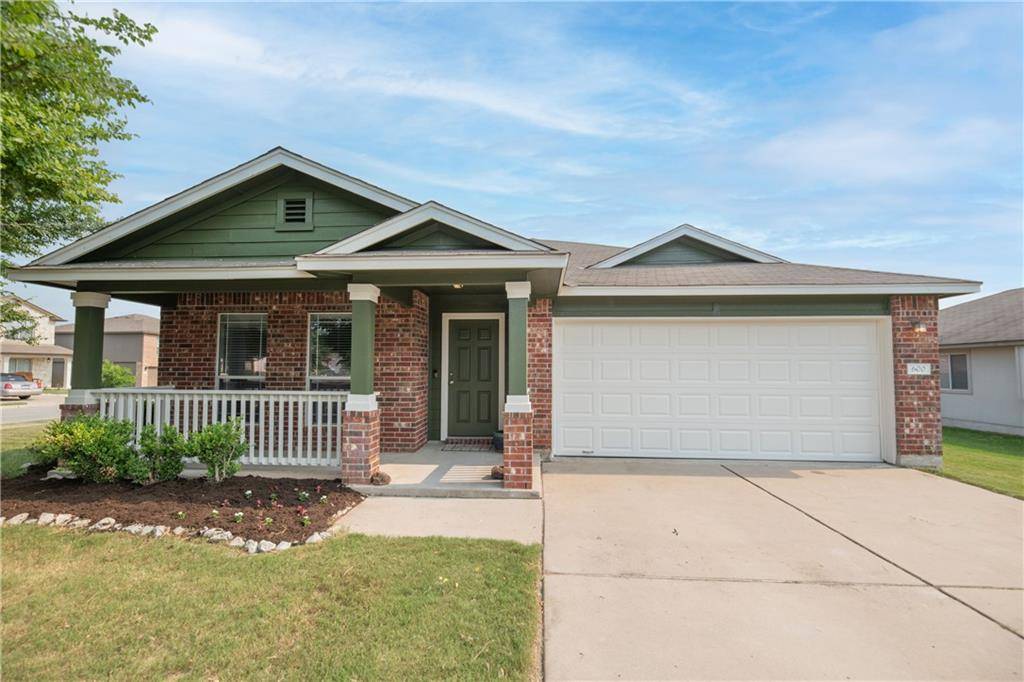 600 Holbrooke ST, Hutto, TX 78634