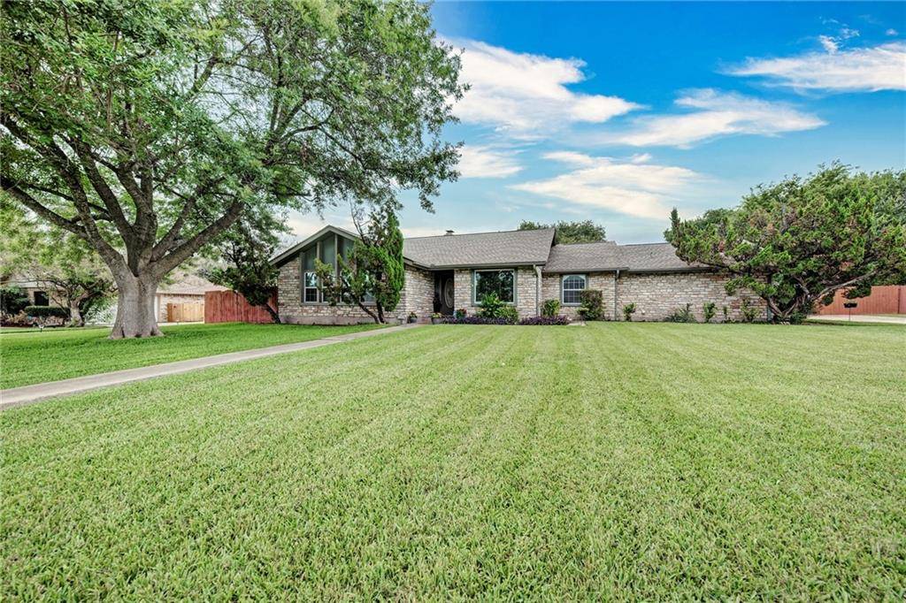119 Meadow Woods DR, Kyle, TX 78640