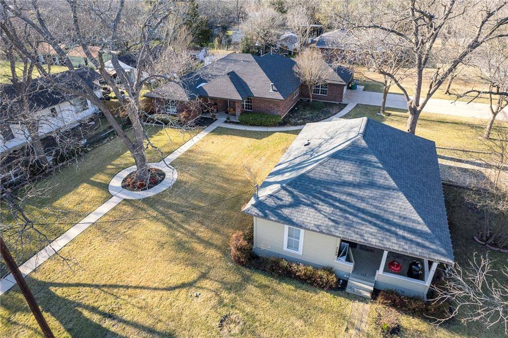 1104 Fisher ST, Taylor, TX 76574