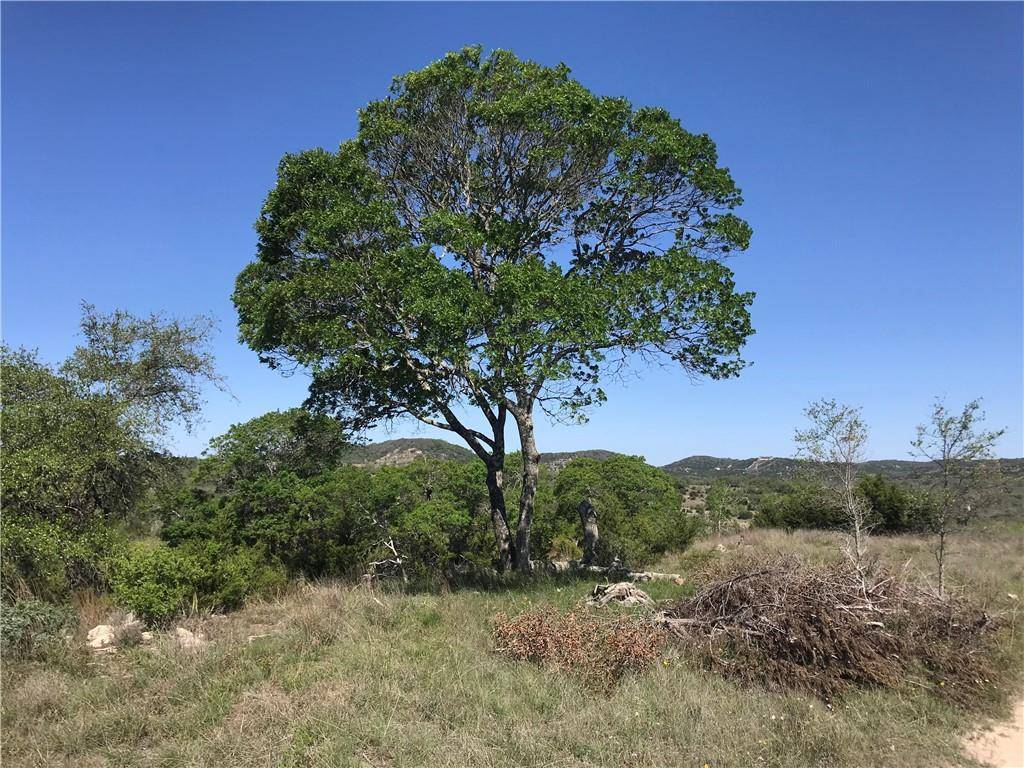 282 High Point Ranch RD, Boerne, TX 78006