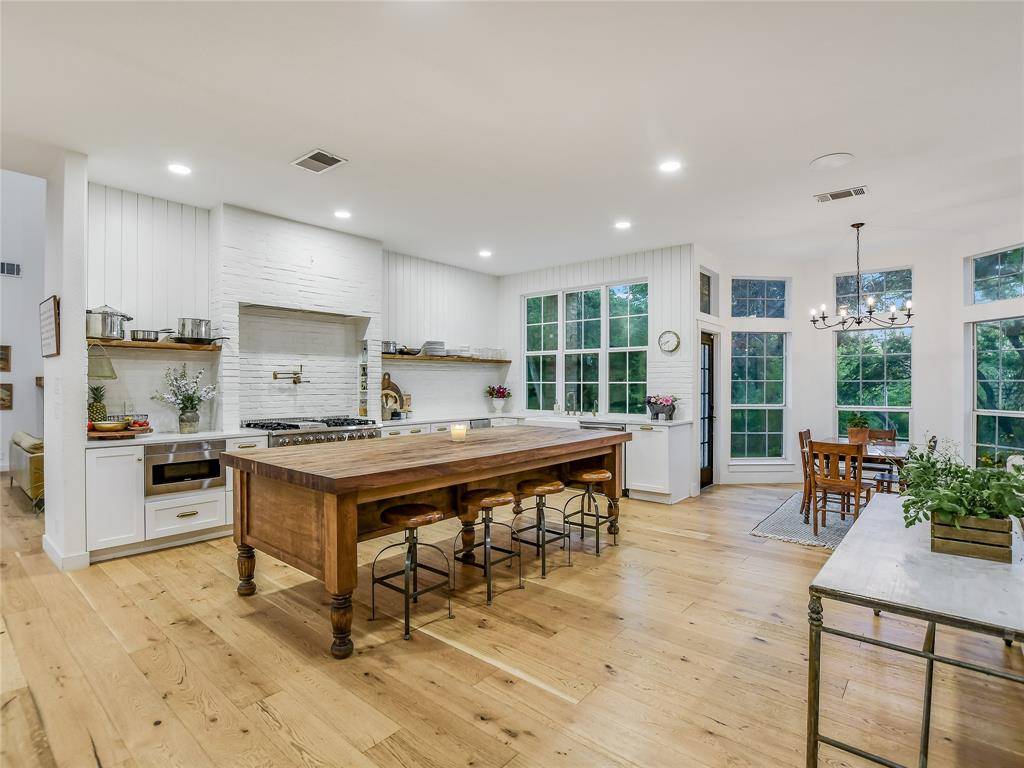 2 Anderson XING, Cedar Park, TX 78613