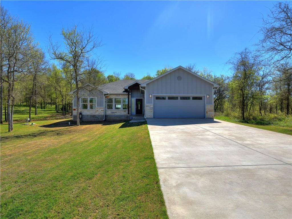 407 Mauna Loa LN, Bastrop, TX 78602