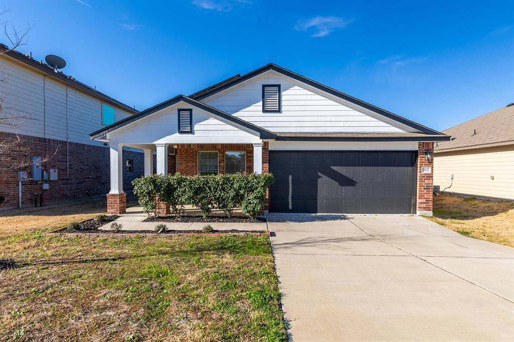 312 Ammonite LN NE, Jarrell, TX 76537