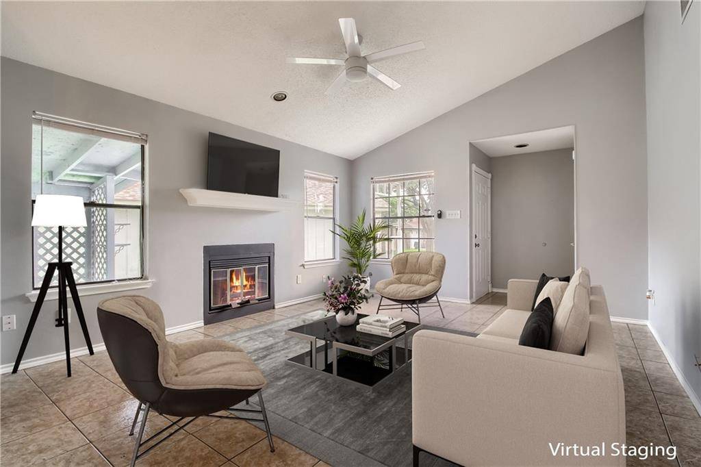 1913 Golden Pheasant DR, Austin, TX 78758