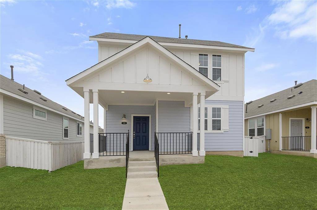 346 Hortus DR, Kyle, TX 78640