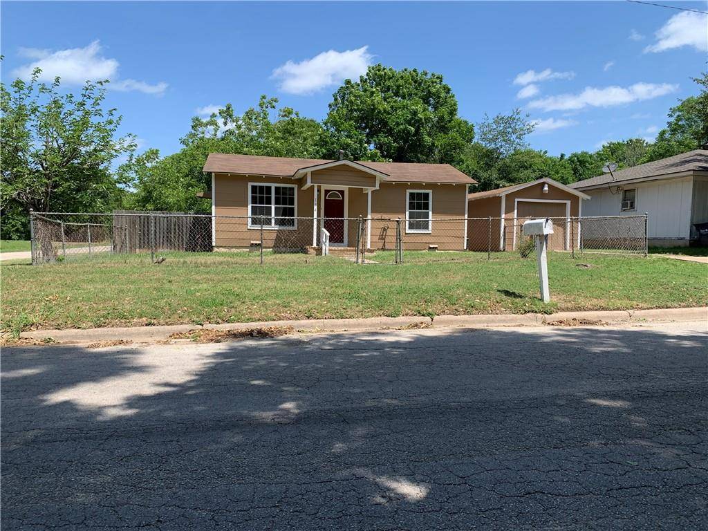 154 W Belton Ave, Rockdale, TX 76567