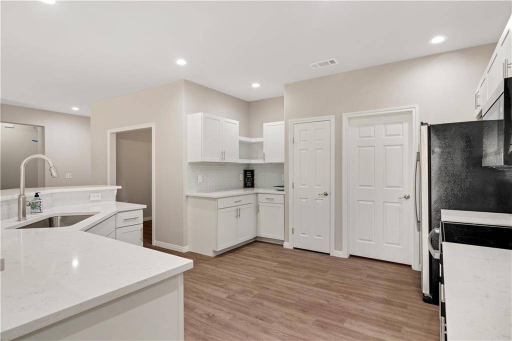 106 Purple Sage DR, Georgetown, TX 78633