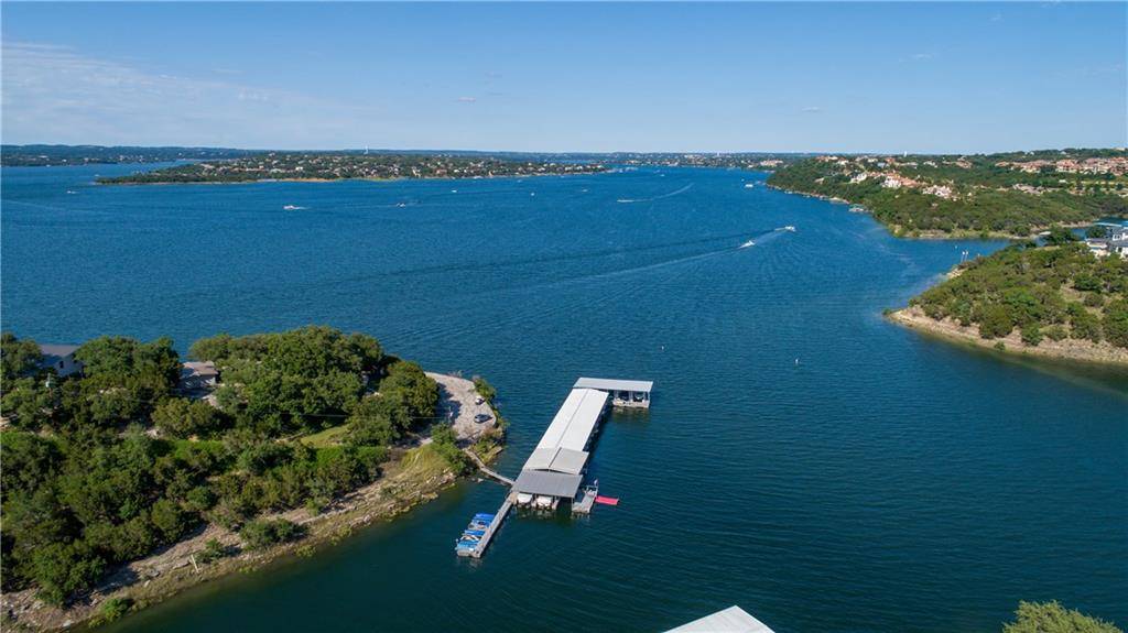 19421 Inverness DR, Spicewood, TX 78669