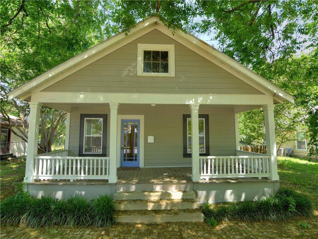 1807 Pecan ST, Bastrop, TX 78602