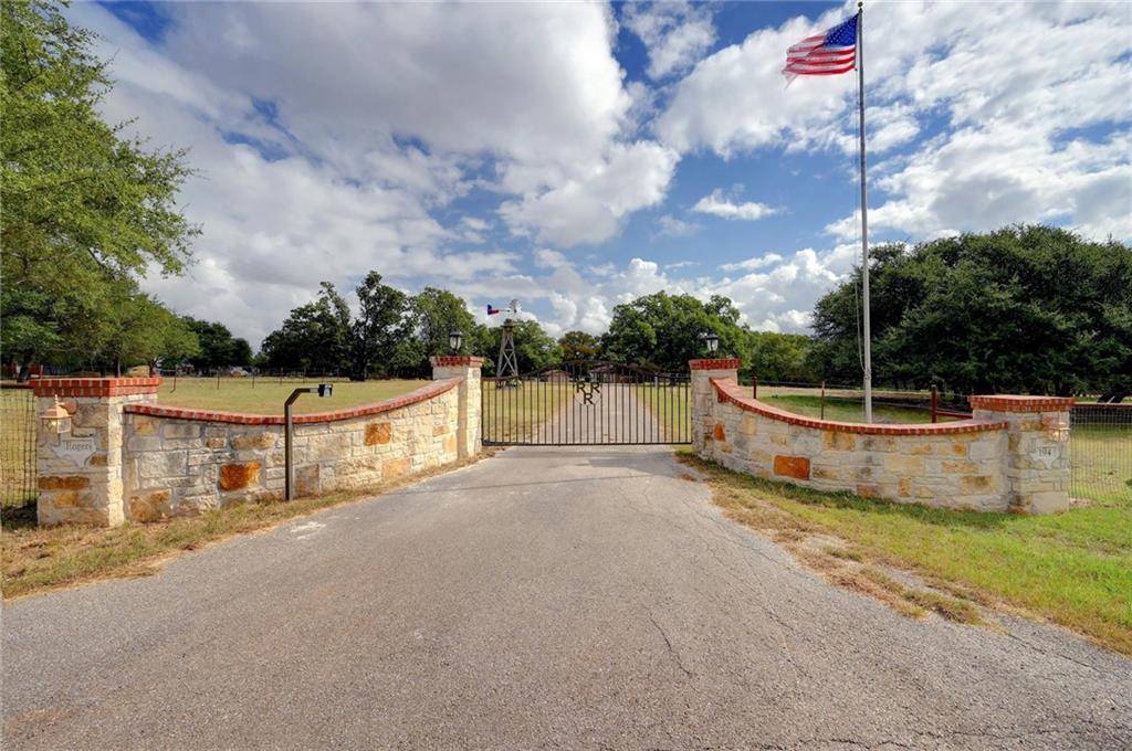 194 Faubion DR, Georgetown, TX 78628