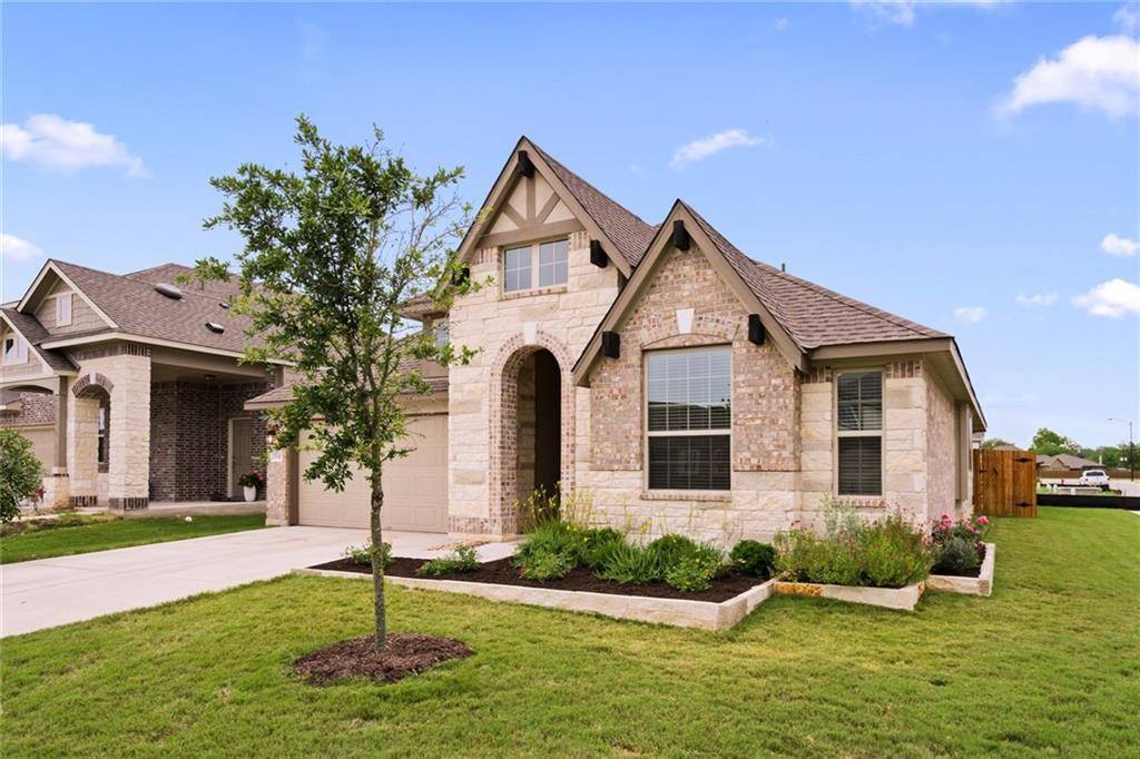 132 Crooked TRL, Bastrop, TX 78602
