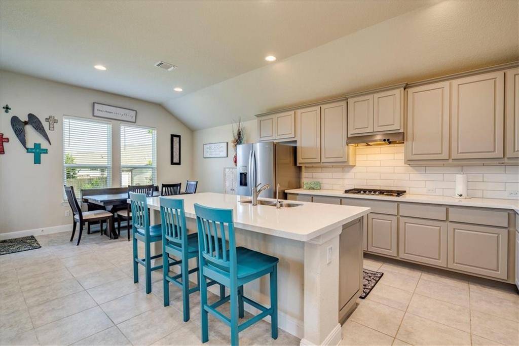120 Helena CT, Kyle, TX 78640