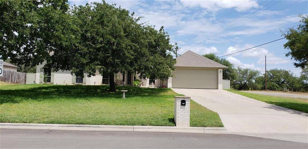1913 Diamond Ridge DR, Lampasas, TX 76550